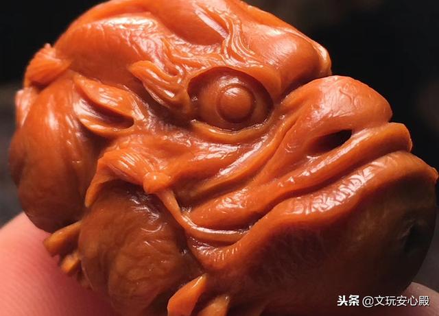 千奇百怪的橄榄核雕，单颗，我能做的更好