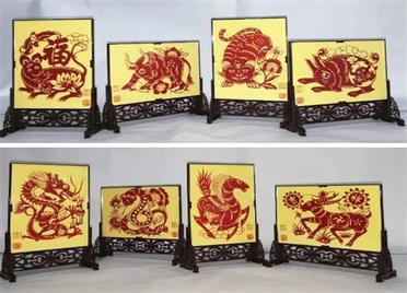 潍坊高密市在首届“潍坊好手艺”文创作品大赛暨第三届潍坊核雕技艺大赛上夺得佳绩