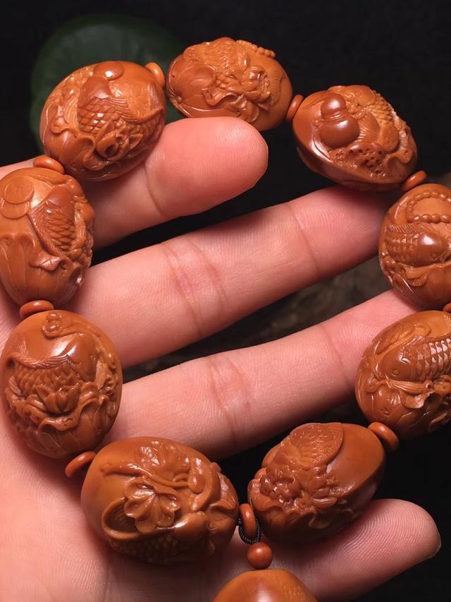看看！橄榄核雕真正的精品~