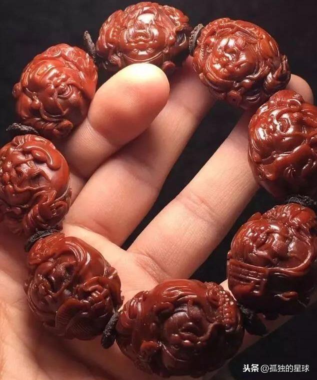 橄榄核雕不做的精致就不好玩了