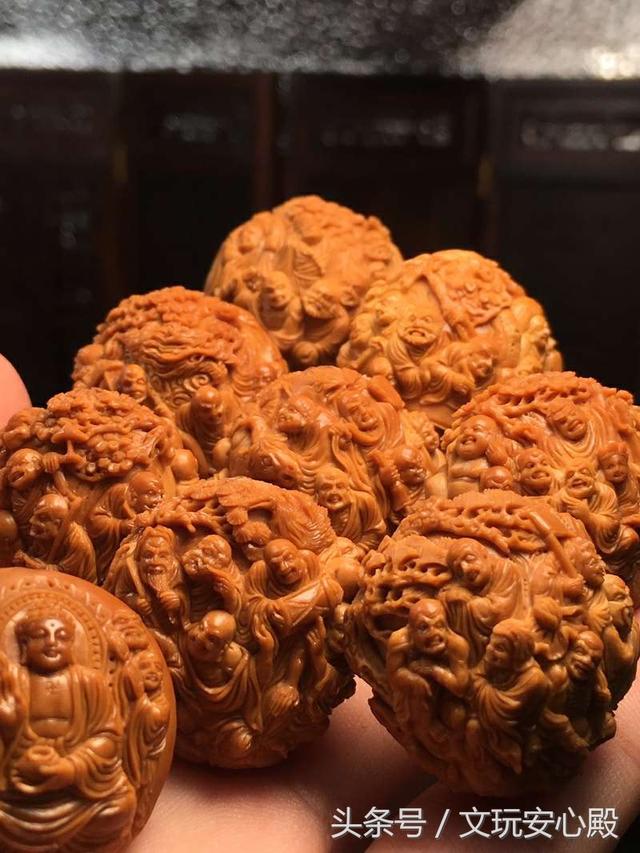 家里有矿吗？买一条橄榄核都要小十万