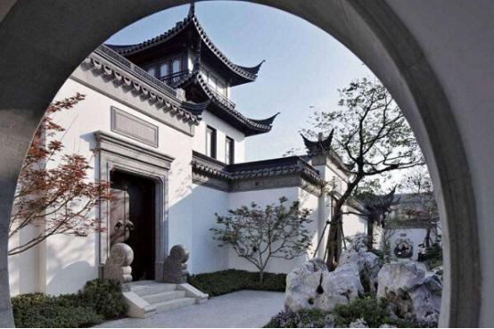 了不起的香山匠人与乘风破浪的核雕